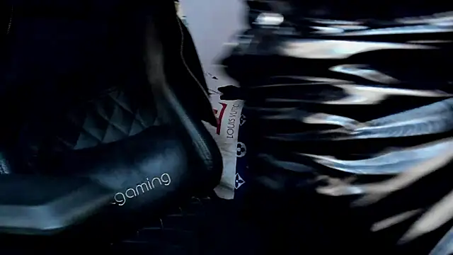 tommy_bred (M young) - make me cum