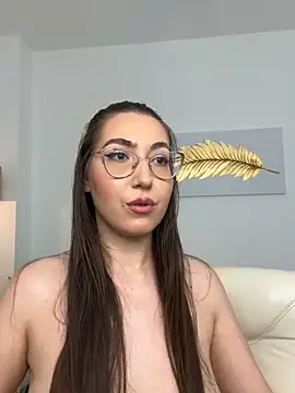Kylie_Kathy live cam on StripChat