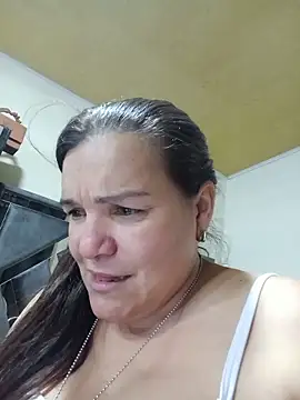 Zuleyka_69 live cam on StripChat