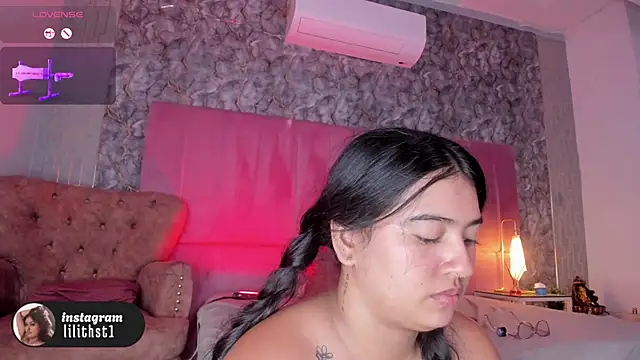 lilithst_ webcam