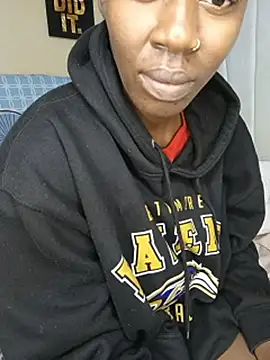 SquirtQueen16 webcam