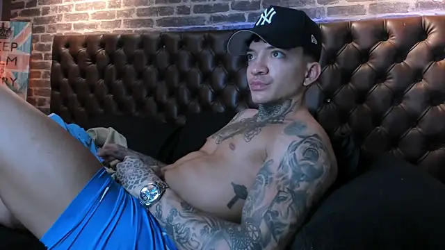 Asthon_Scoth777 webcam