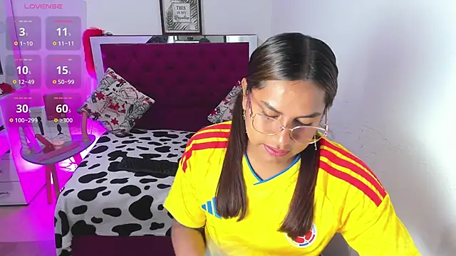 Samantha__F_W webcam