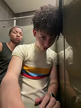 yoursexyjose webcam