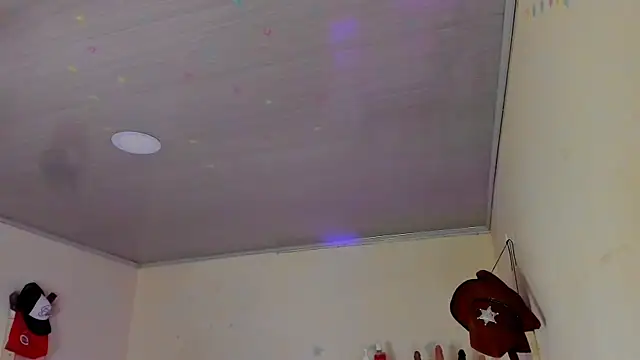 Alyn__miller webcam