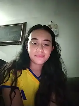 L0lita_Emi12 webcam