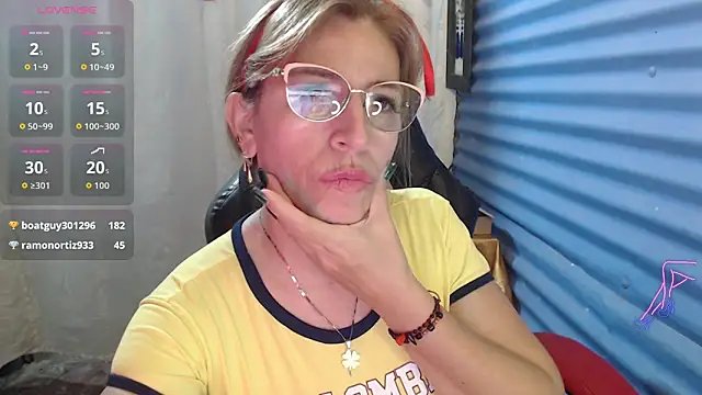 Chayla_Ruiz webcam