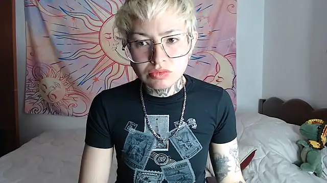 ArrangedFoot webcam