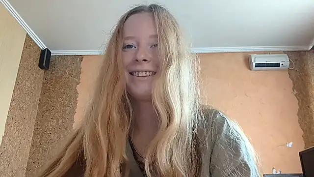 Watch KateVibe_01 live on EroticFlix - High definition streams
