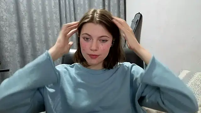 CutieAnny webcam