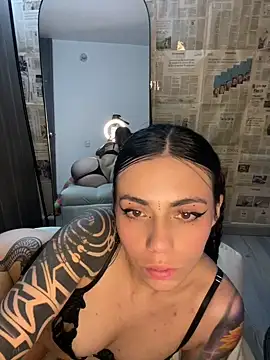 i_am_nina_ webcam