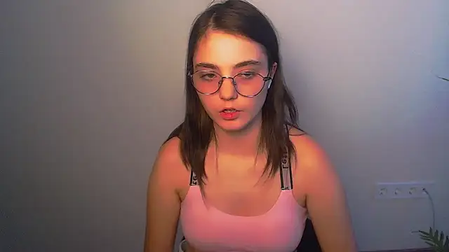 sun_shine__ - Sun_Shine__'s free webcam - UK Sex Cams