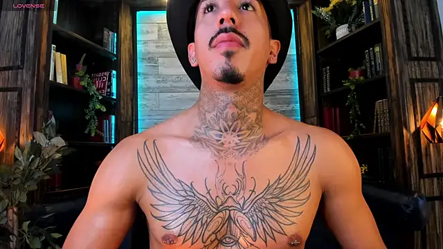 Donovan_Desmond webcam