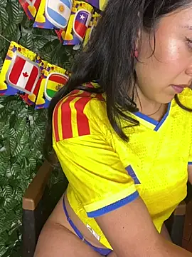 SKY_PINK20 live cam on StripChat