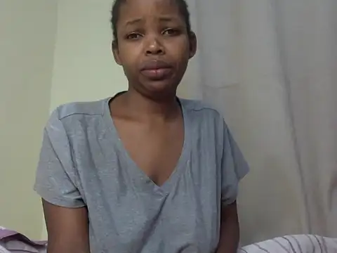 queen-sasha - Queen-sasha's free webcam - UK Sex Cams
