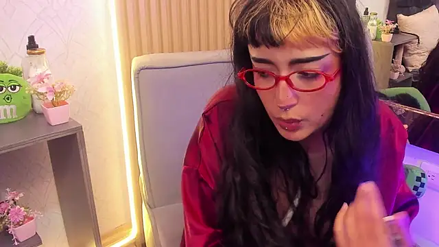 MeowMota_ webcam
