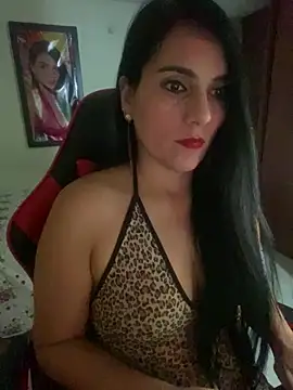 Watch Miaswwe live on EroticFlix - High definition streams