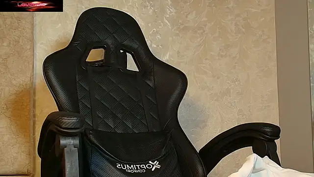 CodyWalkerR webcam