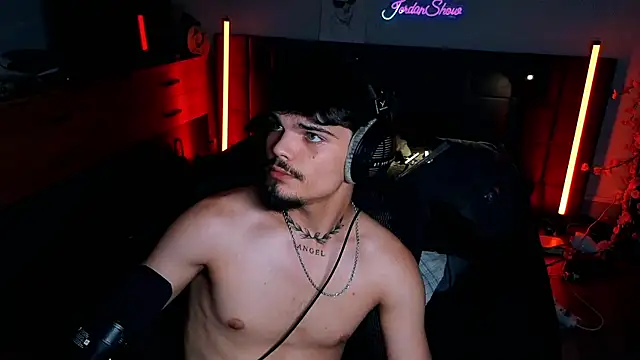JordanShow webcam