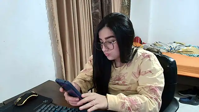 Charlotte_Richardson webcam
