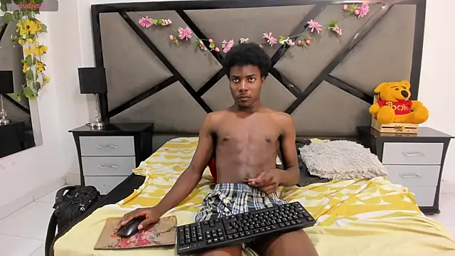 NoahJhonson69 webcam
