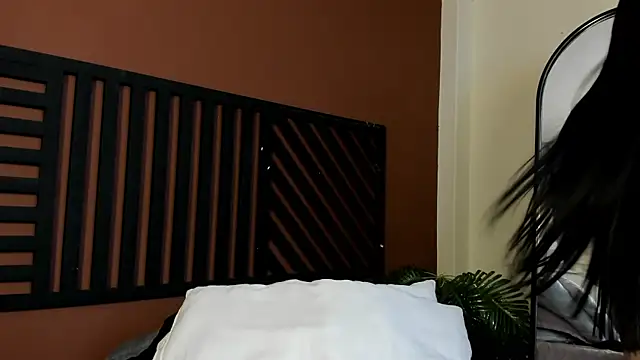 luna_cute__ webcam