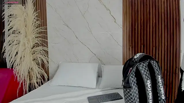 diana_santy webcam