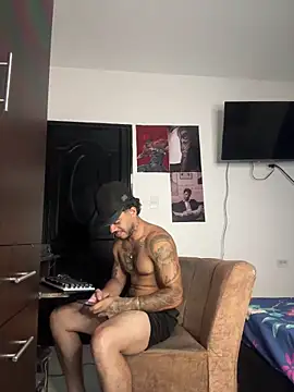 Kenny_romano webcam