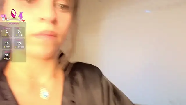 Kloe_Skinny_pm webcam