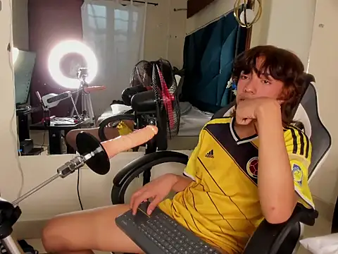 ConnorMontiel webcam