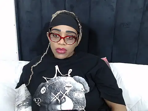 SultryDivax webcam