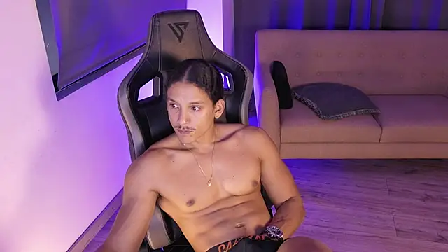 Liam_V webcam