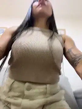 ReggieG live sex cam