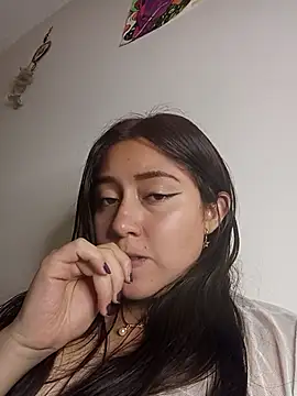 Antonella_Moreau webcam