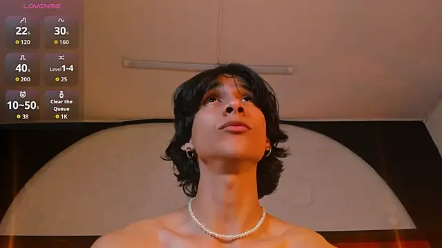 Cheys_Mast live sex cam