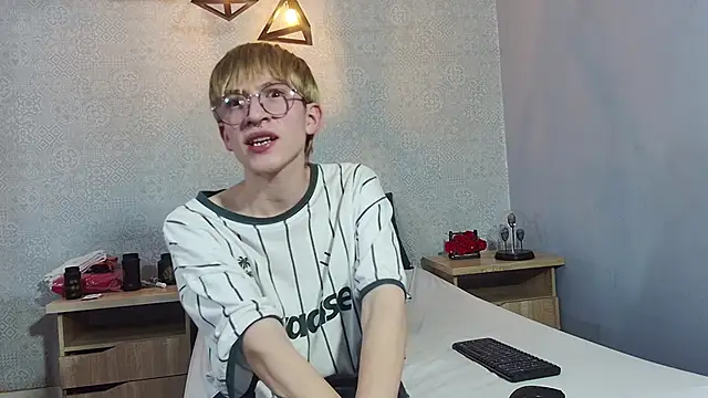 axell_stone_