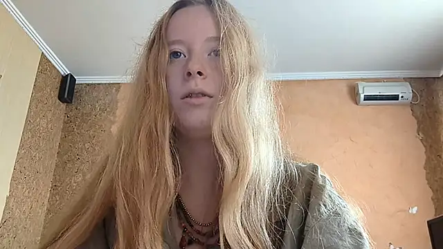 KateVibe_01 webcam