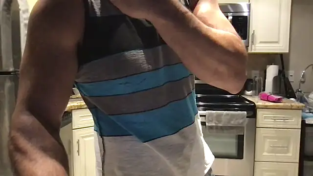 BigGuyMuscle webcam