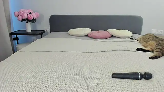miss_emily_ webcam