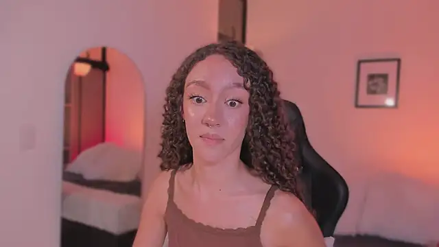 ChloeMoreti webcam