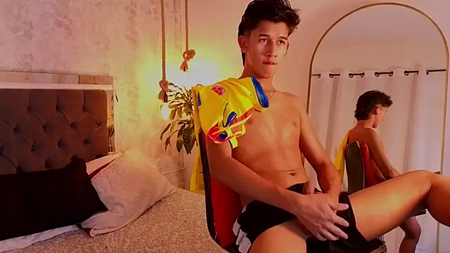 dave_eliot (M twink) - jerk-off with oil x5min