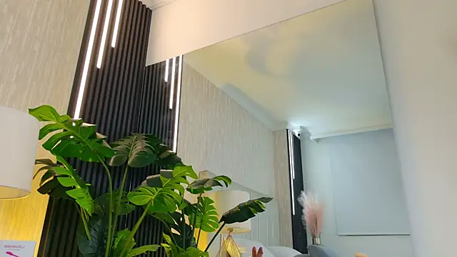 Carrie_GB webcam