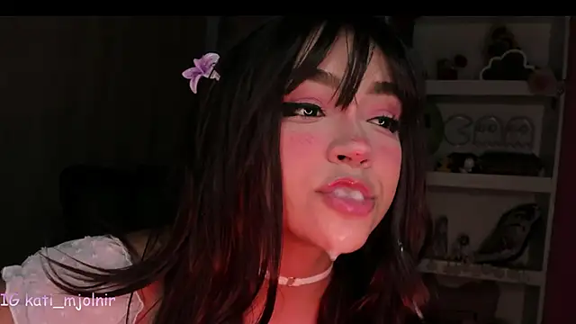 kati-01 live sex cam