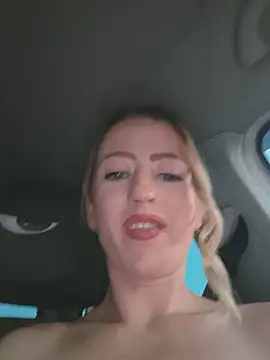 LaraLanee webcam