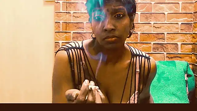 Fuckable_Nasty_MILF webcam