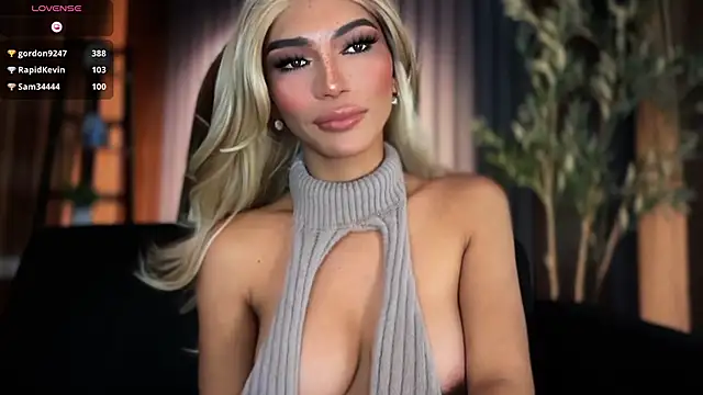 Maria_Manika webcam