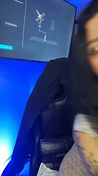 girl_kataleya10 (F milf) - Squirt