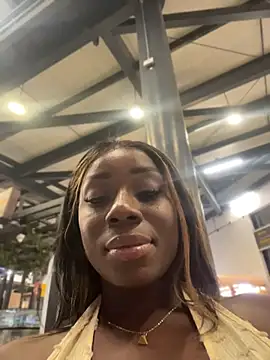 zarahferreira (F young) - Spit tits
