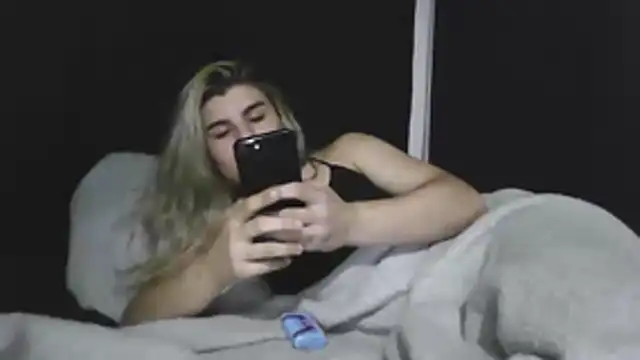 deadlymarkedangel (F young) - Fully Nude show