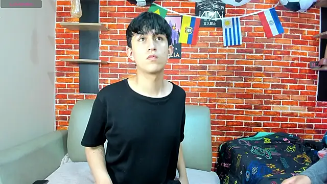 Hoot_boyss_ webcam